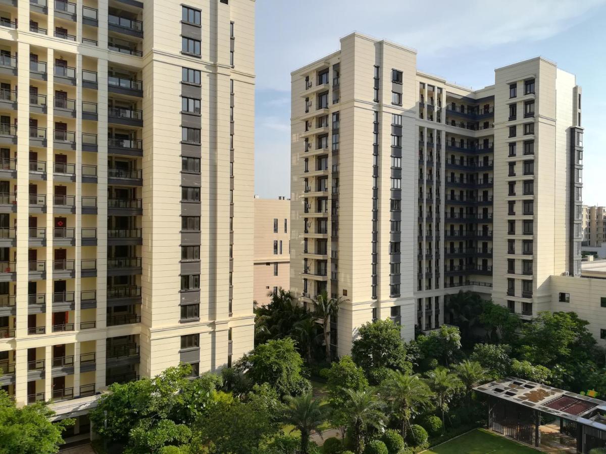 Care Residential Hotel Haikou  Exterior photo