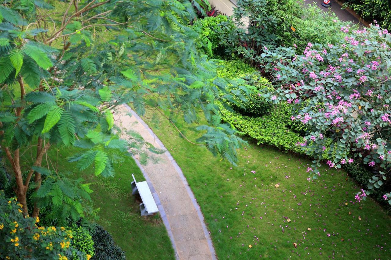 Care Residential Hotel Haikou  Exterior photo